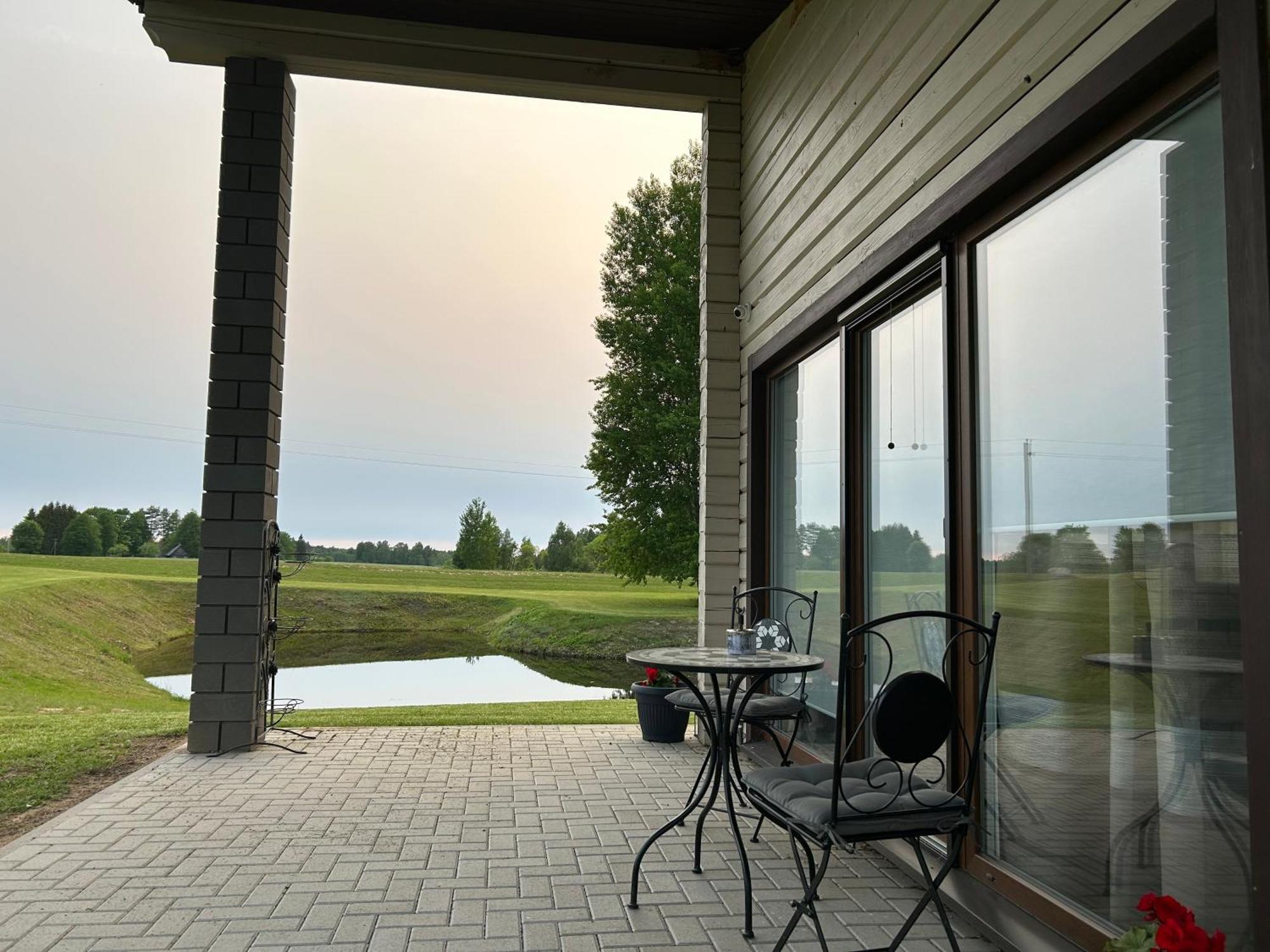 Lazariskio Apartamentai Martiniskenai 외부 사진